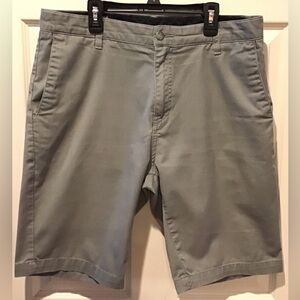 Volcom Corpo Class Chino Gray Shorts Men’s Size 33 Logo Button Preppy Spring